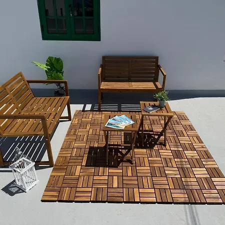 Nopasanada Tu Casa En Lanzarote ゲストハウス 3*
