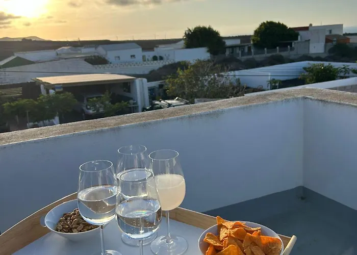 Gasthof Nopasanada Tu Casa En Lanzarote - By Lanzarote 3*