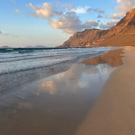Nopasanada Tu Casa En Lanzarote بيت ضيافة *