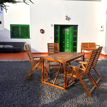 בית הארחה Nopasanada Tu Casa En Lanzarote El Cuchillo
