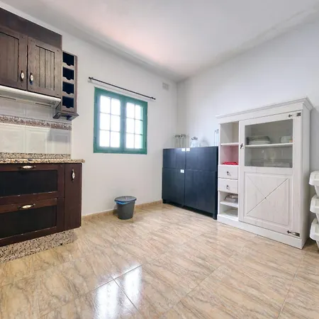 בית הארחה Nopasanada Tu Casa En Lanzarote El Cuchillo