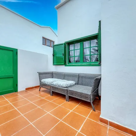 בית הארחה Nopasanada Tu Casa En Lanzarote